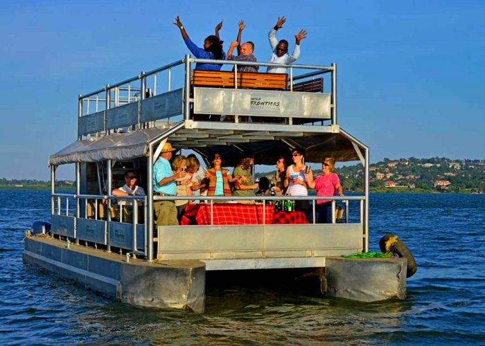 boat-cruise-experience-on-lake-victoria