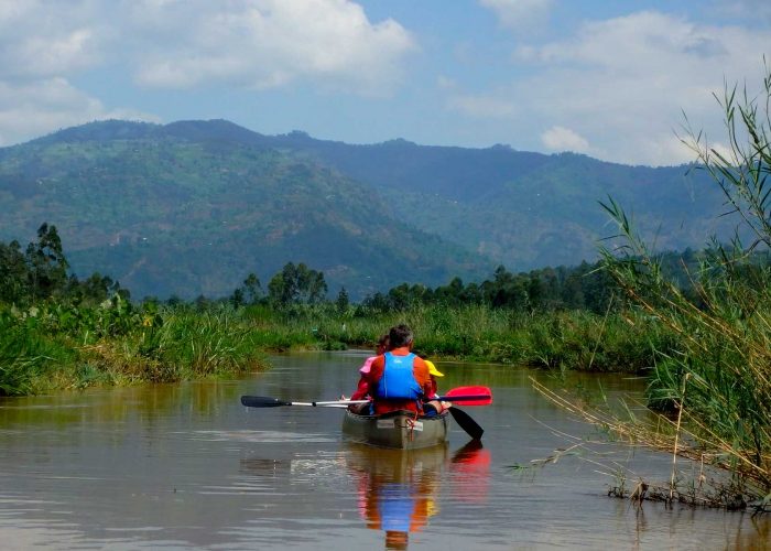 kayaking-experience-on-mukungwa-river