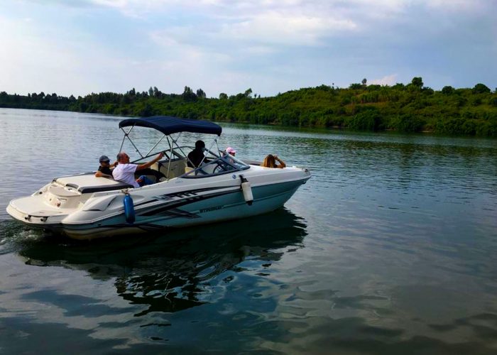 kibuye-boat-cruise-on-lake-kivu