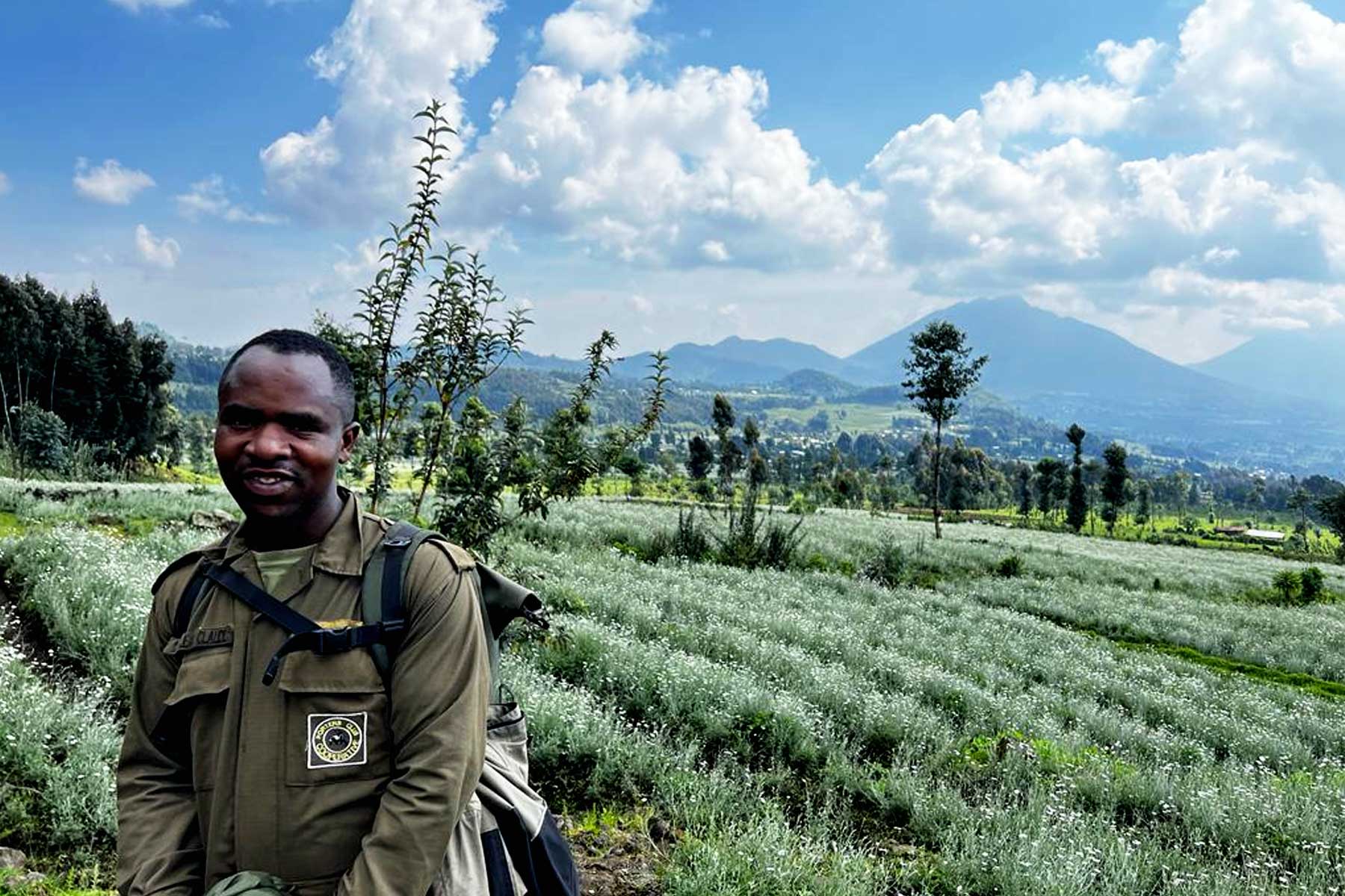 rwandas-volcano-hikes