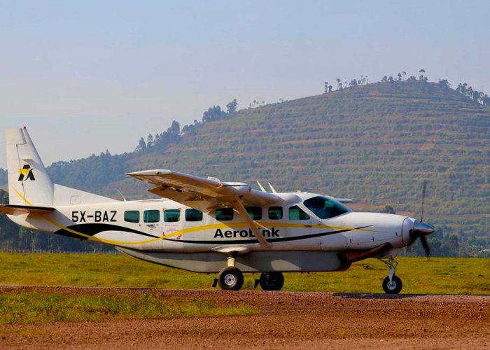 fly-uganda-safaris