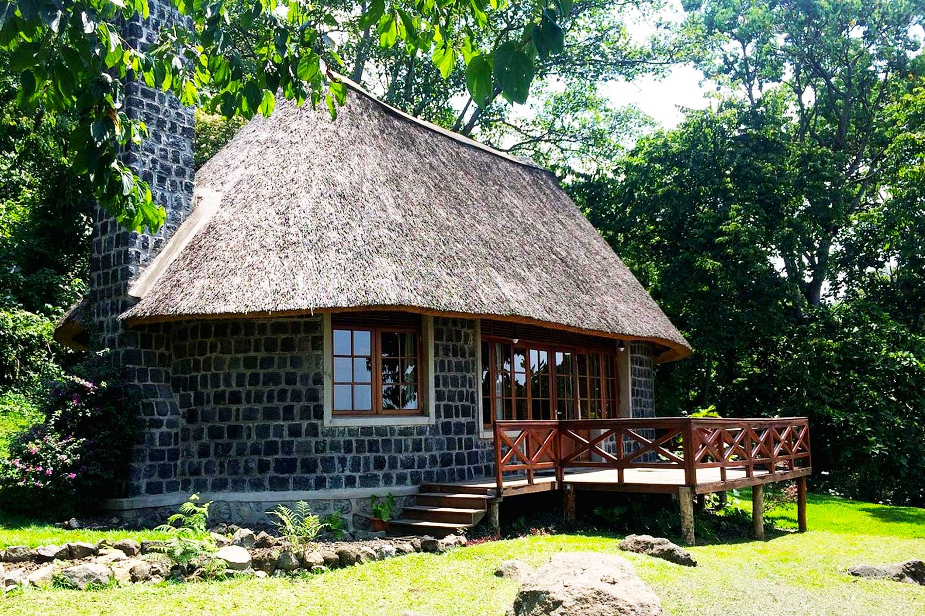 Mikeno Lodge